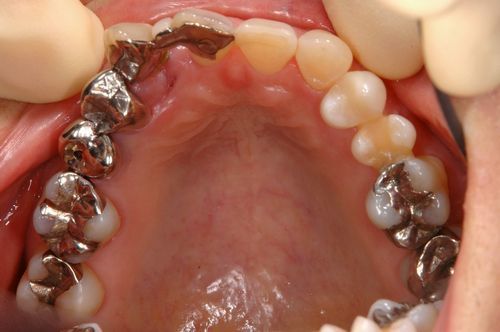 2387_4949.jpg